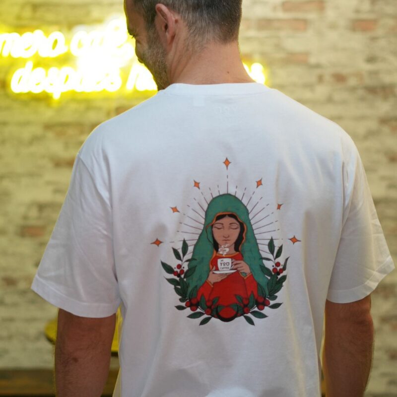 Camiseta coffe or die